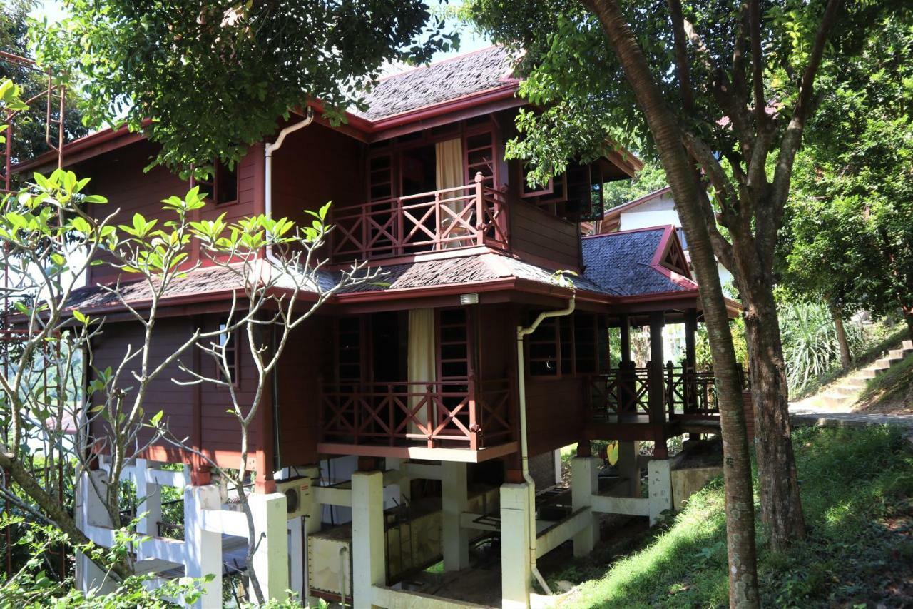 Sari Village Jungle Retreat Pantai Cenang  Bagian luar foto